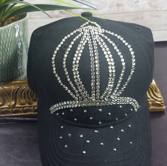 None Accessories - Fashion Cap, Black cap with bling!